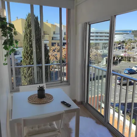 Appartement Centre Port,Studio Cosy 2 Personnes,Piscine